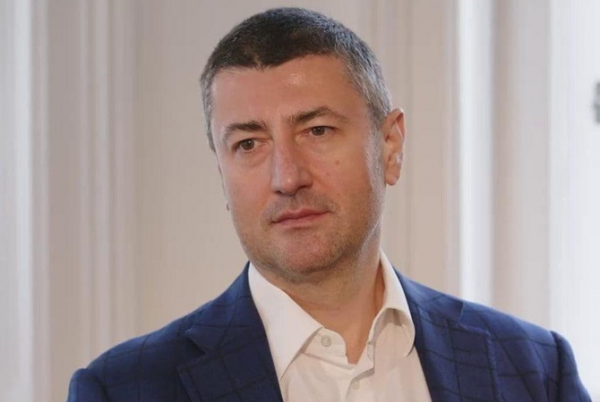 Бахматюк - Зеленскому: уничтожение моей компании не в интересах страны Бахматюк - Зеленскому: уничтожение моей компании не в интересах страны