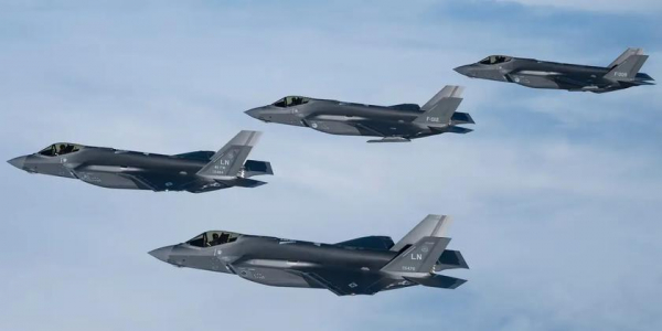 Northrop Grumman получила $705 млн на разработку современной ракеты SiAW для истребителей пятого поколения F-35 Lightning II
Northrop Grumman получила $705 млн на разработку современной ракеты SiAW для истребителей пятого поколения F-35 Lightning II