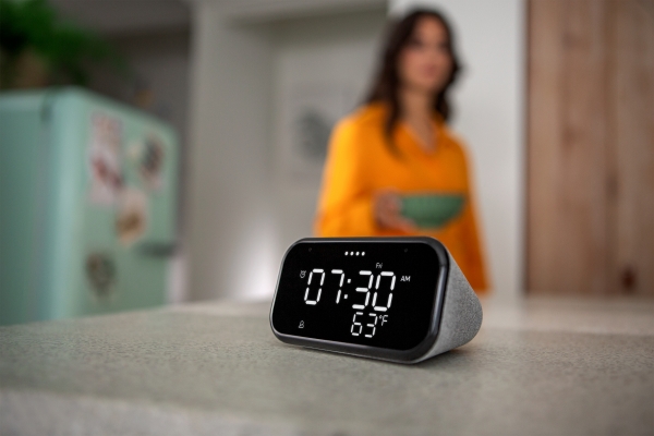 Lenovo Smart Clock Essential: смарт-часы за $50, но не на руку
Lenovo Smart Clock Essential: смарт-часы за $50, но не на руку