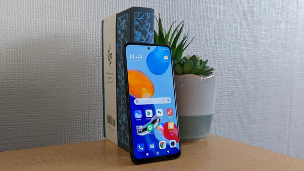 Redmi Note 11T Pro может первым в мире получить LCD-экран с частотой обновления 15-144 Гц
Redmi Note 11T Pro может первым в мире получить LCD-экран с частотой обновления 15-144 Гц