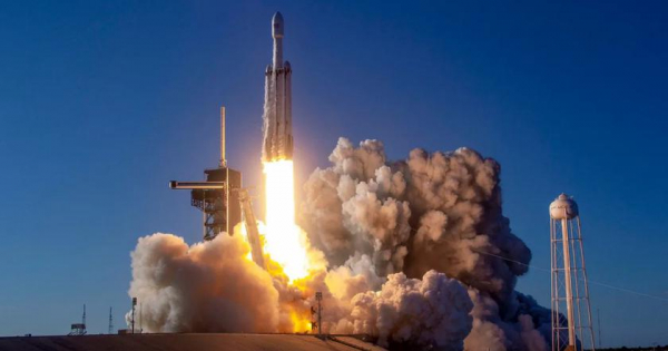 SpaceX впервые с 2019 года использует ракету Falcon Heavy – она отправит в космос секретный груз Космических сил США
SpaceX впервые с 2019 года использует ракету Falcon Heavy – она отправит в космос секретный груз Космических сил США