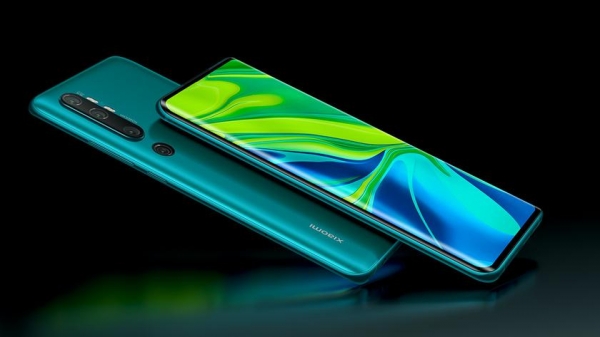
						Xiaomi работает над двумя смартфонами, которые получат дисплеи с изогнутыми краями и частоту 120 Гц: один из них может быть Mi Mix 4
					