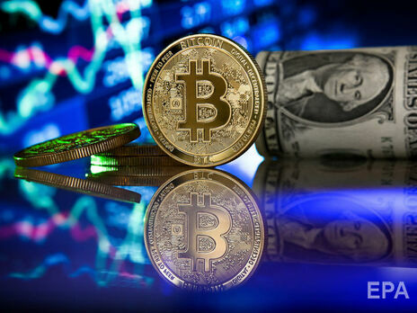 Биткоин подешевел за день на 7% Биткоин подешевел за день на 7%