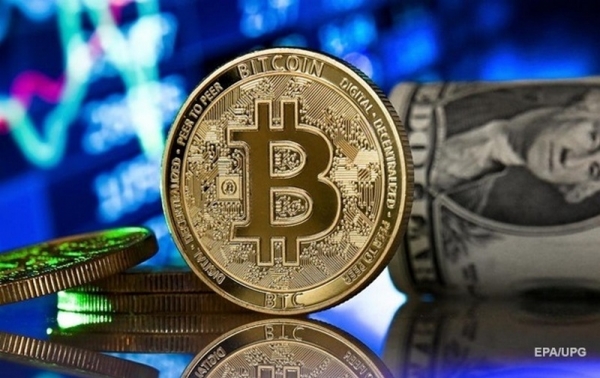 Биткоин внезапно обвалился на 17%