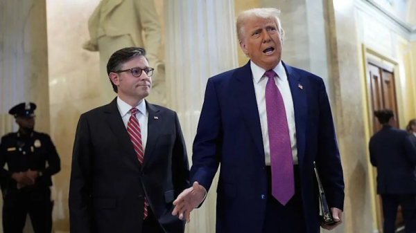 &laquo;Большой, красивый&raquo;: в США приняли законопроект Трампа о налогах и расходах
