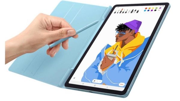 Samsung готовит 12,4-дюймовый планшет Galaxy Tab S7+ с аккумулятором на 10 000 мАч
Samsung готовит 12,4-дюймовый планшет Galaxy Tab S7+ с аккумулятором на 10 000 мАч