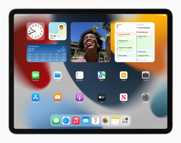 
						Представлена iPadOS 15 для планшетов Apple: улучшенная многозадачность, виджеты и создание приложений прямо на iPad
					