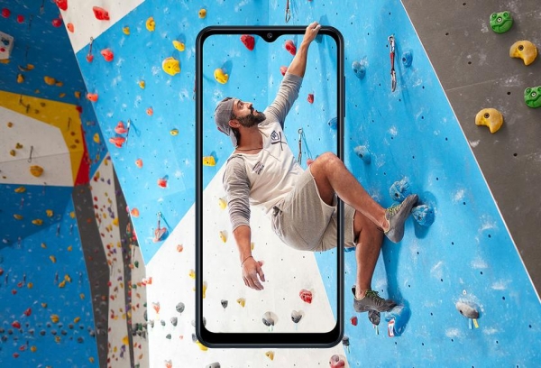 Samsung анонсировала Galaxy M12 c экраном Infinity-V, квадро-камерой на 48 МП и боковым сканером (на самом деле нет)
Samsung анонсировала Galaxy M12 c экраном Infinity-V, квадро-камерой на 48 МП и боковым сканером (на самом деле нет)
