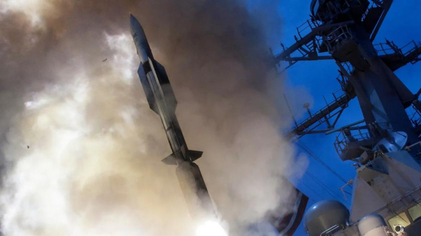
							США и Дания проведут морские учения с применением перехватчиков RIM-174 SM-6 ERAM стоимостью $5 млн, которые могут сбивать баллистические ракеты
						