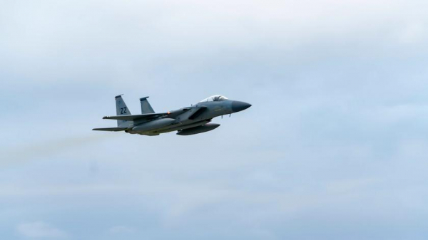 США запустили процесс вывода истребителей F-15 Eagle с авиабазы «Кадена» в Японии, где самолёты служили с 1979 года
США запустили процесс вывода истребителей F-15 Eagle с авиабазы «Кадена» в Японии, где самолёты служили с 1979 года