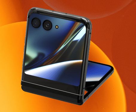 Инсайдер показал как будет выглядеть Moto RAZR 2023: новая раскладушка Motorola с большим внешним дисплеем
Инсайдер показал как будет выглядеть Moto RAZR 2023: новая раскладушка Motorola с большим внешним дисплеем