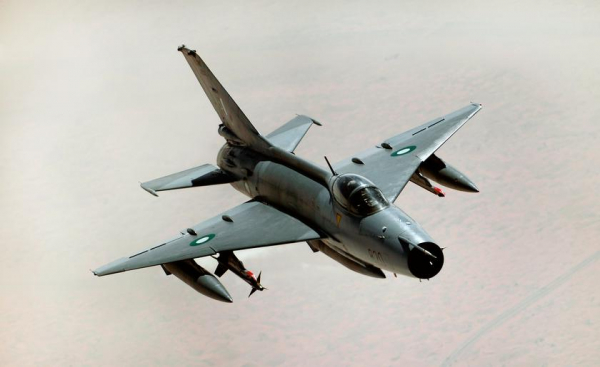 Китай превратит старые истребители J-6 и J-7 стоимостью до $9 млн в сверхзвуковые беспилотники
Китай превратит старые истребители J-6 и J-7 стоимостью до $9 млн в сверхзвуковые беспилотники
