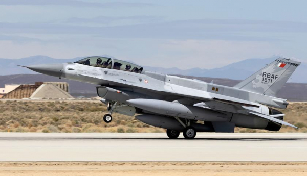 Lockheed Martin отправила первый в мире модернизированный истребитель F-16 Viper Block 70 на базу «Эдвардс» для финальных испытаний
Lockheed Martin отправила первый в мире модернизированный истребитель F-16 Viper Block 70 на базу «Эдвардс» для финальных испытаний