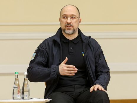 "Чтобы не было коррупции – не надо предлагать взятки". Шмыгаль связал коррупцию с ментальностью общества "Чтобы не было коррупции – не надо предлагать взятки". Шмыгаль связал коррупцию с ментальностью общества
