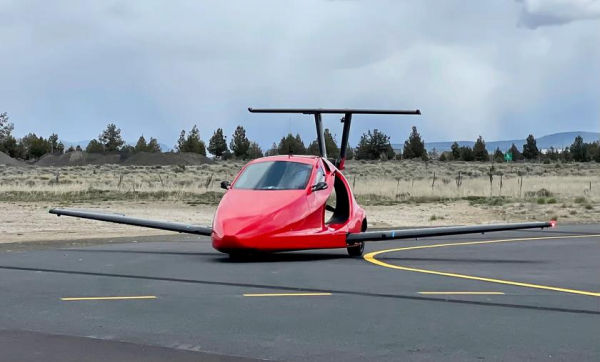 Samson Sky Switchblade – необычный автомобиль стоимостью $150 000, который за несколько секунд превращается в самолёт и может развивать скорость 257 км/ч
Samson Sky Switchblade – необычный автомобиль стоимостью $150 000, который за несколько секунд превращается в самолёт и может развивать скорость 257 км/ч