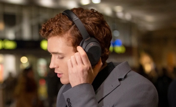 
						Sony WH-1000XM4: беспроводные наушники с активным шумоподавлением и автономностью до 30 часов за $350
					