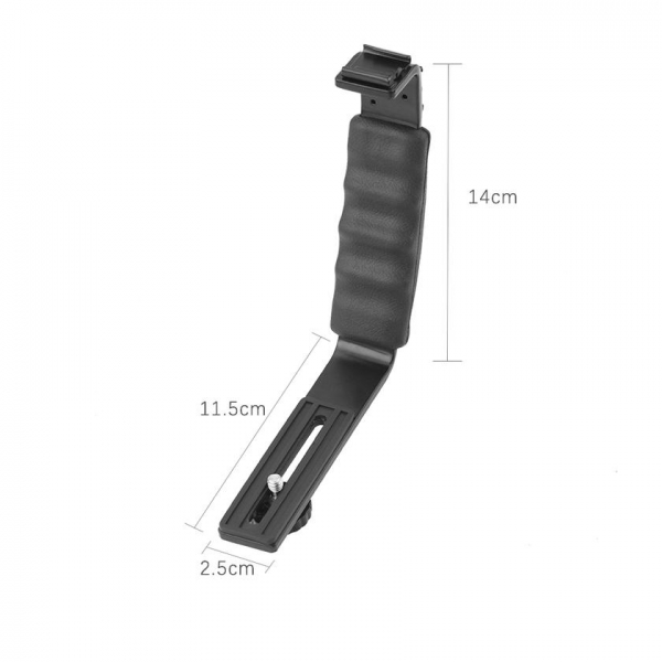 Внешний микрофон и свет для стабилизаторов типа DJI Osmo Mobile за $30
Внешний микрофон и свет для стабилизаторов типа DJI Osmo Mobile за $30