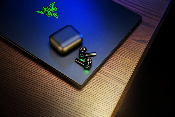 Razer Hammerhead True Wireless X: беспроводные наушники с подсветкой и 28 часами автономности всего за $80
Razer Hammerhead True Wireless X: беспроводные наушники с подсветкой и 28 часами автономности всего за $80