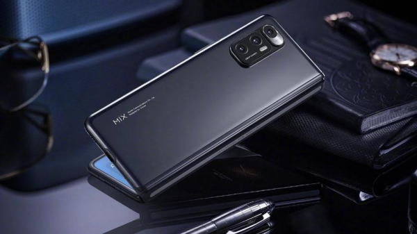 Слух: складной смартфон Xiaomi Mix Fold 2 получит процессор Snapdragon 8 Gen1 и два 120 Гц дисплея
Слух: складной смартфон Xiaomi Mix Fold 2 получит процессор Snapdragon 8 Gen1 и два 120 Гц дисплея