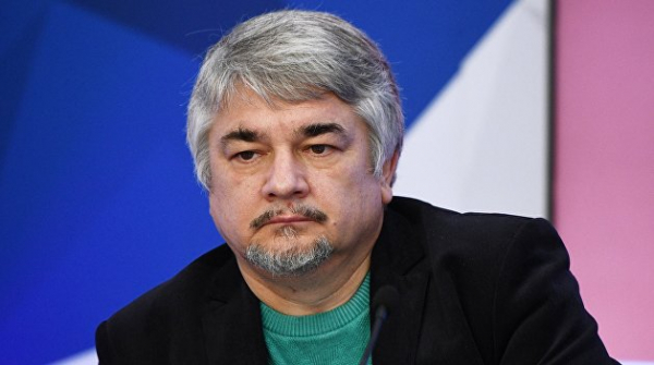 &laquo;Дело не в гражданстве&raquo;. Ищенко о том, почему жители Украины не могут переехать в Россию