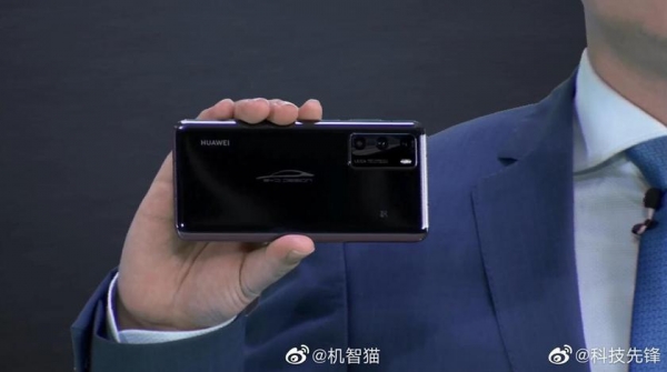 
						Представлен BYD Han &mdash; первый электрокар на платформе HarmonyOS. И специальная версия Huawei P40 в честь него
					