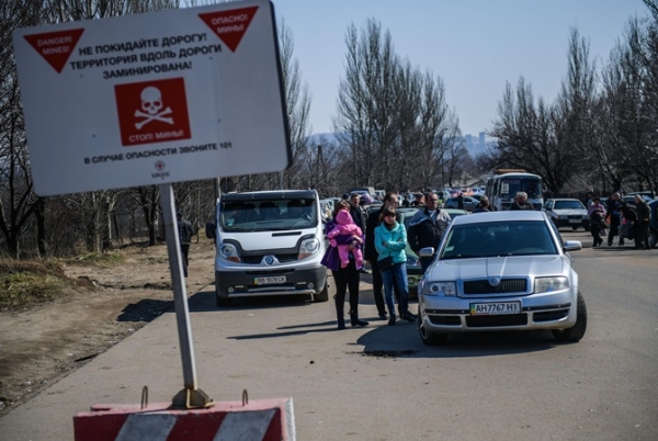 "Е-Малятко" для ОРДЛО: новые граждане Украины и… простор для махинаций "Е-Малятко" для ОРДЛО: новые граждане Украины и… простор для махинаций