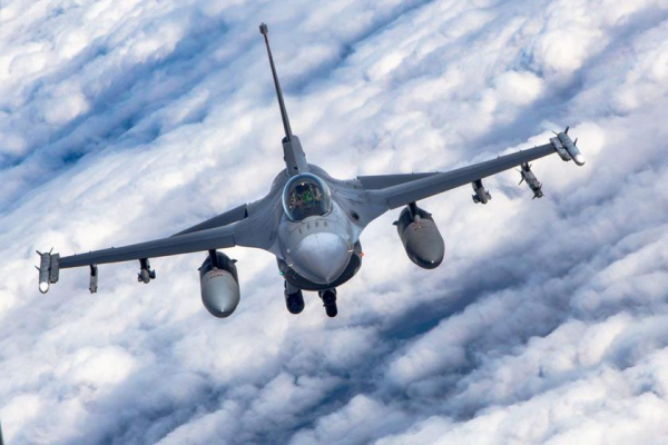 США отправят в Европу истребители F-35, F-15C, F-16 и штурмовики A-10 Thunderbolt II в рамках самого большого трансатлантического перемещения воздушных сил
США отправят в Европу истребители F-35, F-15C, F-16 и штурмовики A-10 Thunderbolt II в рамках самого большого трансатлантического перемещения воздушных сил