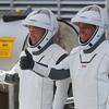 
						Компания Илона Маска SpaceX впервые отправила корабль с людьми к МКС
					