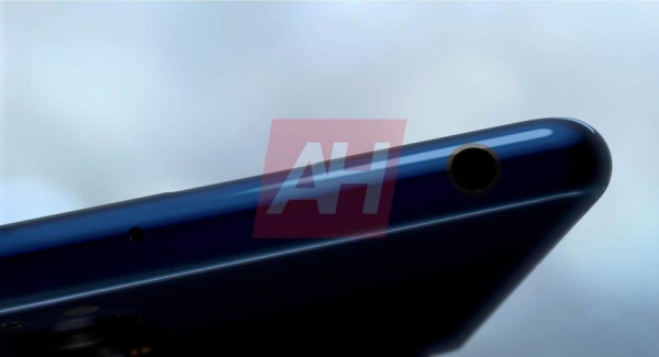 
						Флагман Sony Xperia 5 II на рендерах и видео: 120 Гц дисплей, Snapdragon 865 и тройная камера
					