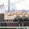 Около 440 боевых машин: немецкие СМИ показали впечатляющие фото военной техники, которая, вероятно, предназначена для Украины
Около 440 боевых машин: немецкие СМИ показали впечатляющие фото военной техники, которая, вероятно, предназначена для Украины