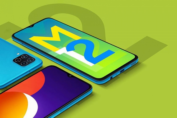 
						Бюджетник Galaxy M12 c экраном на 90 Гц, чипом Exynos 850 и батарей на 5000 мАч приехал в Европу
					