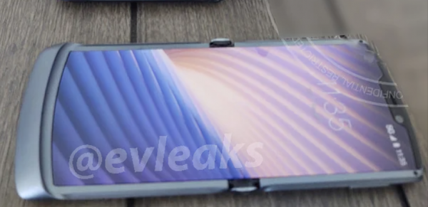 
						&laquo;Раскладушка&raquo; Motorola RAZR 2 появилась на первых изображениях
					