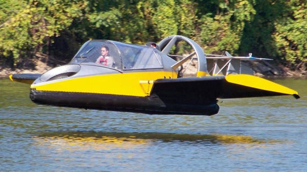 Hammacher Schlemmer представила летающий корабль на воздушной подушке со скоростью 113 км/ч по цене $190 000
Hammacher Schlemmer представила летающий корабль на воздушной подушке со скоростью 113 км/ч по цене $190 000