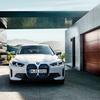 BMW раскрыла подробности электрокара i4: две комплектации, запас хода до 590 км, поддержка быстрой зарядки, 5G и ценник от $55 400
BMW раскрыла подробности электрокара i4: две комплектации, запас хода до 590 км, поддержка быстрой зарядки, 5G и ценник от $55 400