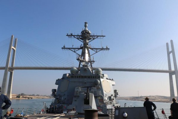 Эсминец с управляемыми ракетами USS Thomas Hudner класса Arleigh Burke сбил беспилотник, запущенный из Йемена
Эсминец с управляемыми ракетами USS Thomas Hudner класса Arleigh Burke сбил беспилотник, запущенный из Йемена