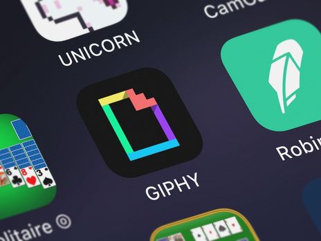 Facebook купил сервис GIF-анимаций Giphy
