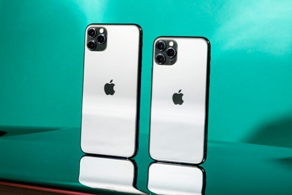 Первая кровь и облезшая краска: неожиданные жалобы на iPhone 12
Первая кровь и облезшая краска: неожиданные жалобы на iPhone 12