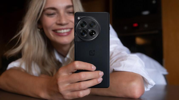 Инсайдер: OnePlus 13 и OnePlus Ace 3V первыми получат новые процессоры Snapdragon Инсайдер: OnePlus 13 и OnePlus Ace 3V первыми получат новые процессоры Snapdragon