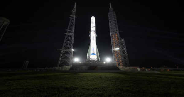 Тяжелая ракета New Glenn от Blue Origin впервые поднялась на стартовую площадку Тяжелая ракета New Glenn от Blue Origin впервые поднялась на стартовую площадку