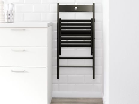 IKEA обвинили в производстве стульев из незаконно вырубленной в Украине древесины. Компания начала проверку 