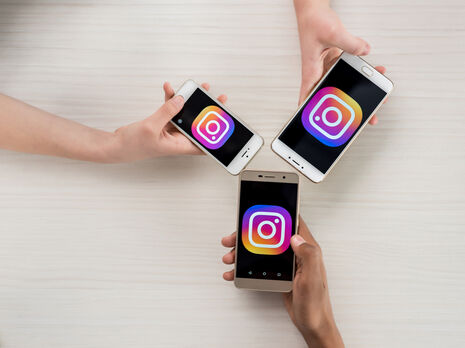 Instagram разрешил всем пользователям скрывать лайки Instagram разрешил всем пользователям скрывать лайки