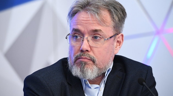 Кочетков объяснил, как Россия дала понять, что Западу в Белоруссии делать нечего