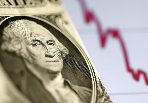 Курс валют на сегодня: доллар самый дорогой за два года 