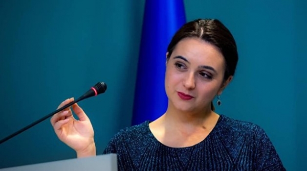 Мендель ответила на слухи о беременности от Зеленского