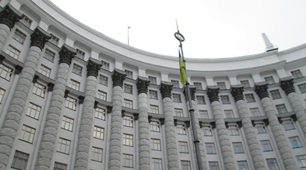 Министры не приходят на заседания: на Украине рассказали об отставке Кабмина Шмыгаля