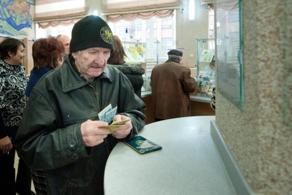 На пенсию досрочно, доплаты пенсионерам и льготы работодателям: пенсионные новшества от депутатов на 2021 год На пенсию досрочно, доплаты пенсионерам и льготы работодателям: пенсионные новшества от депутатов на 2021 год