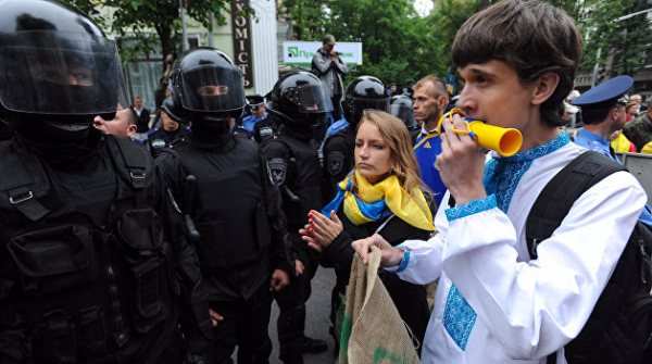 На Украине отчитались о тысячах доносов на использование русского языка