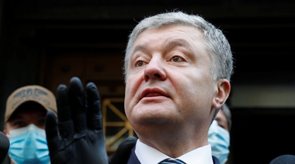 «Невежливая месть». Порошенко прибыл в суд «Невежливая месть». Порошенко прибыл в суд