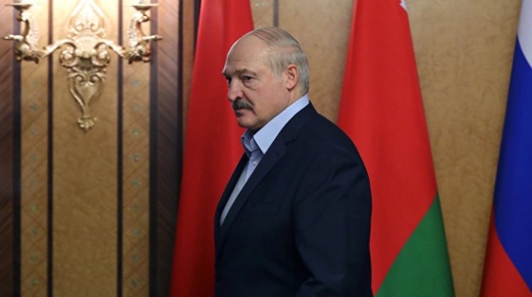 &laquo;Нужна была сакральная жертва&raquo;: Лукашенко рассказал, зачем выделил охрану штабу Тихановской