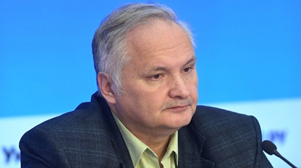 Они нам &laquo;помогают&raquo;. Суздальцев о том, когда белорусы начнут поставлять РФ товар со скидкой